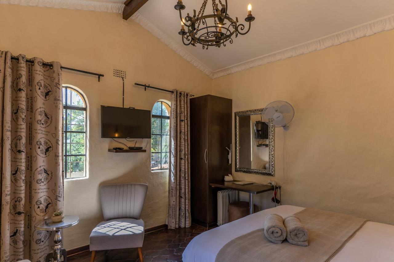 Airport Tower Lodge Kempton Park Eksteriør billede